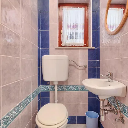 Prázdninový dům Ana Lucija - Rca508 By Interhome Pula