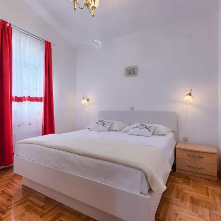 Prázdninový dům Ana Lucija - Rca508 By Interhome